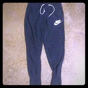 Nike lounge pants